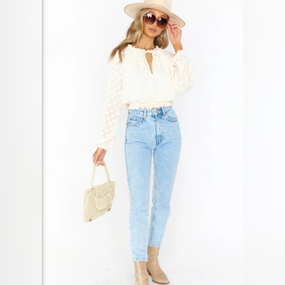 Margo Top - Picture 3 of 7